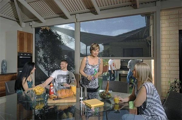 Ziptrak Blinds vs Zipscreen Blinds – What is the difference?