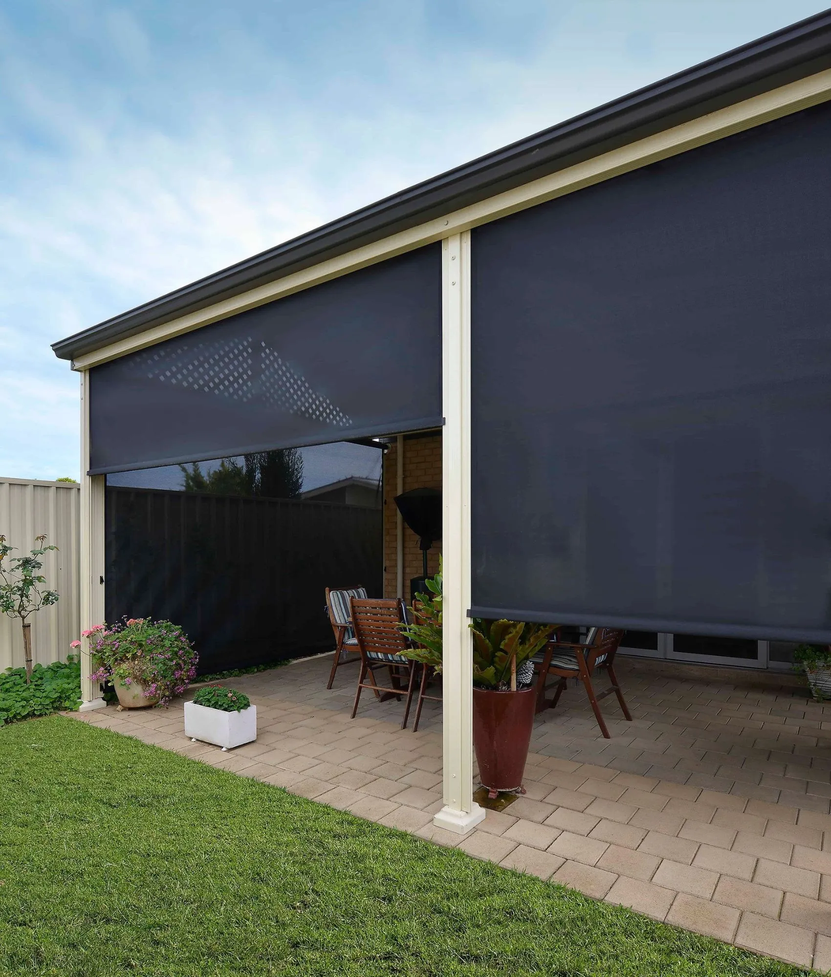 Stan Bond Blinds Adelaide Logo